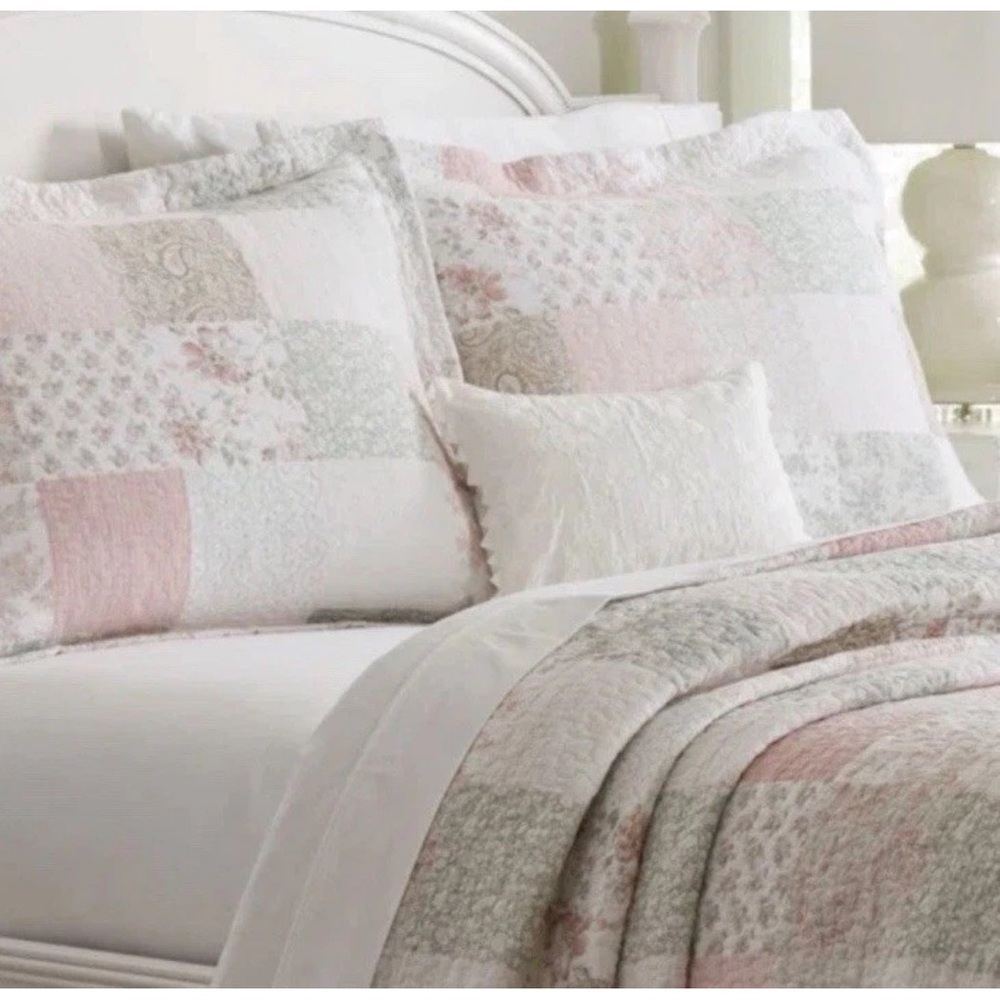 Laura Ashley Full/Queen PINK Patchwork Quilt Set Reversible 100% COTTON ~ 3Pc - Picture 5 of 7